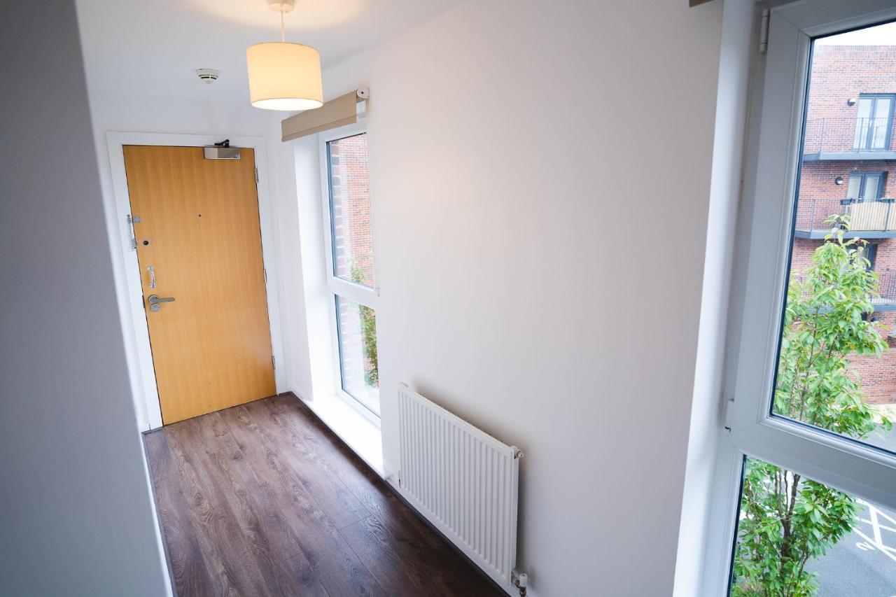 Apartment Centre 2-bed - New - Free Wi-fi - Manchester
