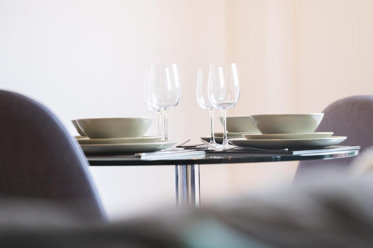 Centre 2-bed - New - Free Wi-fi - * Manchester