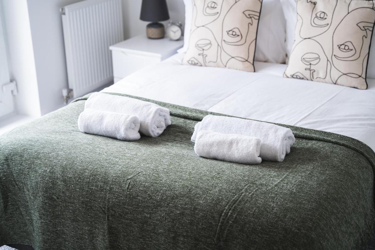 Centre 2-bed - New - Free Wi-fi - Apartment Manchester