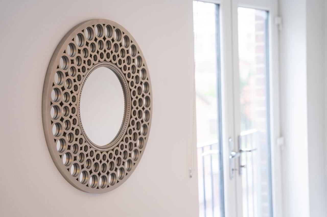Centre 2-bed - New - Free Wi-fi - Apartment Manchester