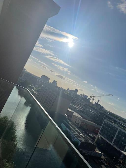 Centre Penthouse Canal Views Apartment
