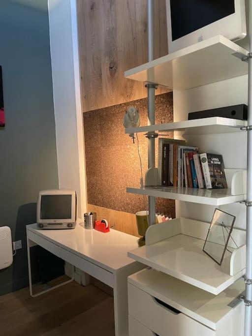 3 Bedroom Penthouse Apartment *