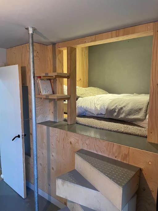 Apartment 3 Bedroom Penthouse *