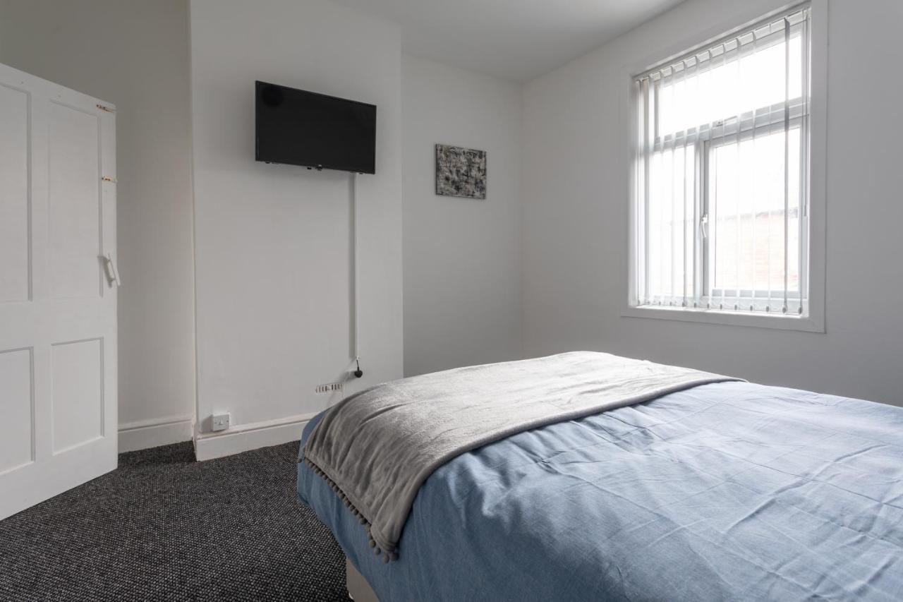 In Levenshulme, Apartment Manchester