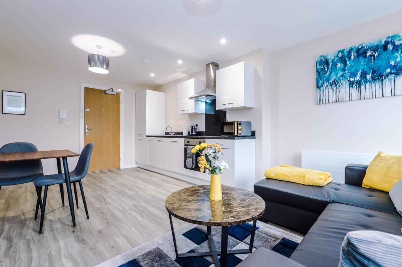Weelky And Monthly Bookings At Cassia Unit - Telly Homes Ltd -brand New 1 Bedroom Salford,