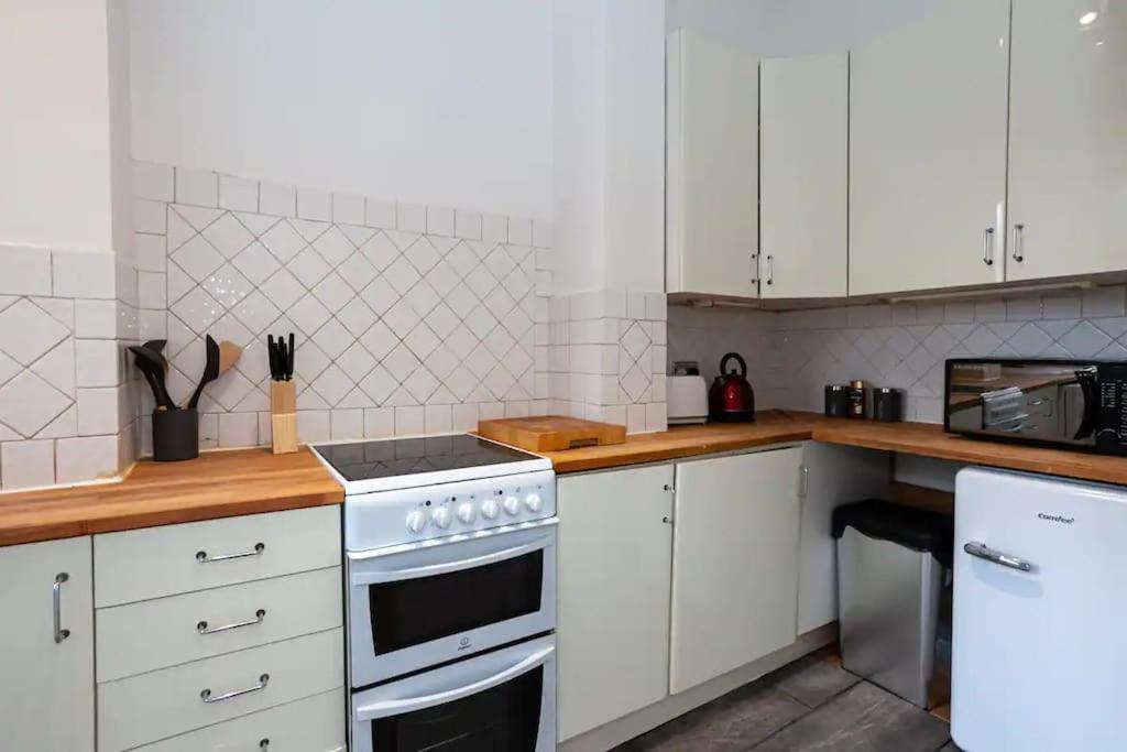 Apartment Lovely 2 Bedroom Flat 5 Min To Centre With Parking Manchester
