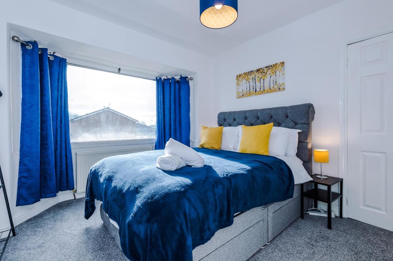 Half Mile To Etihad Stadium & Coop Arena, Free Parking, 6 Ppl * Manchester