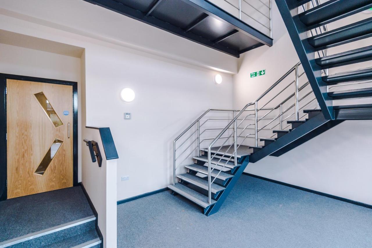 Weelky And Monthly Bookings At Cassia Unit - Telly Homes Ltd -brand New 1 Bedroom Salford,