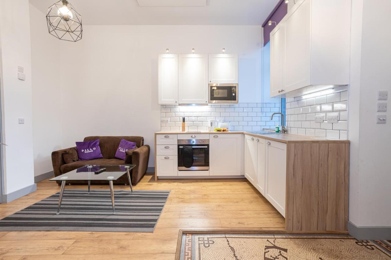 Pillo Serviced - Salford Apartment *