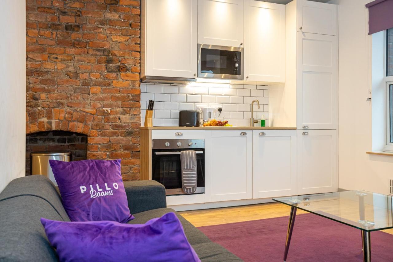 Pillo Serviced - Salford Apartment *