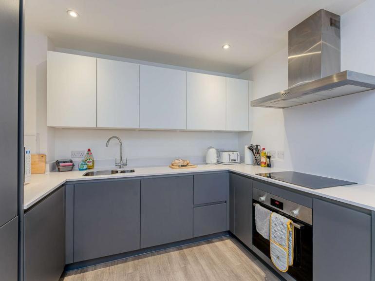 Stylish 2 Bed Apt In Centre Manchester