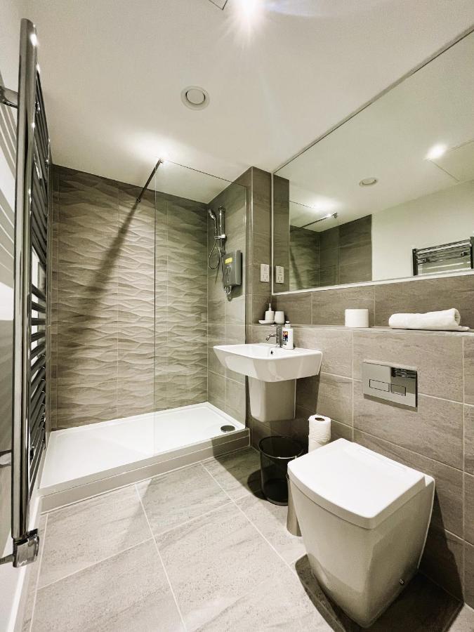 Brand New Modern 1 Bed Near Old Trafford Stadium