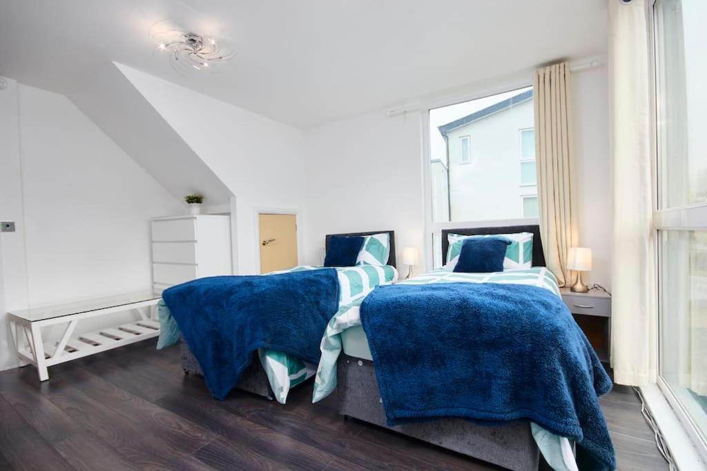 Dellehomes- Free Parking, Wfh, Family-friendly Apartment *