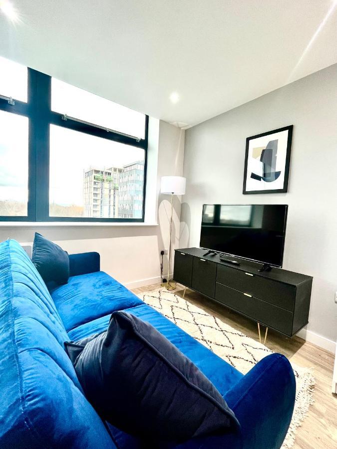 Apartment Stylish Near To Old Trafford Stadium