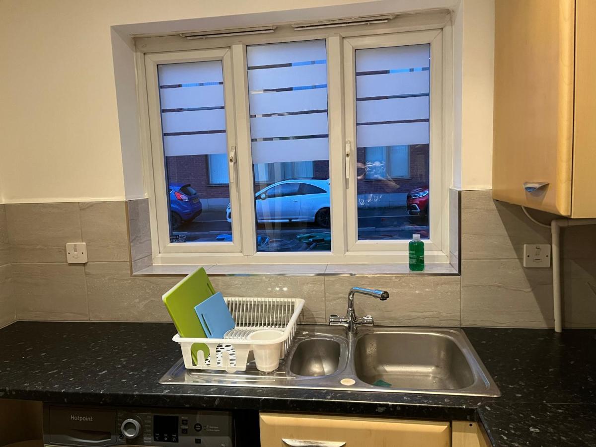 Holiday home Entire Captivating 2-bed House In *
