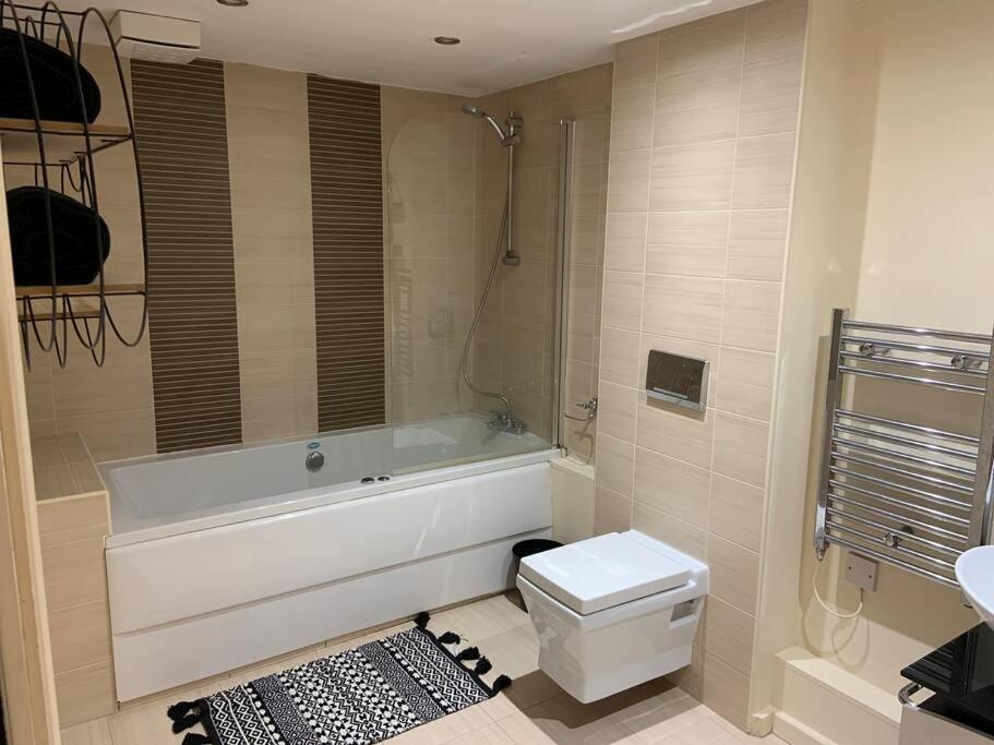 Apartment In Old Trafford Manchester