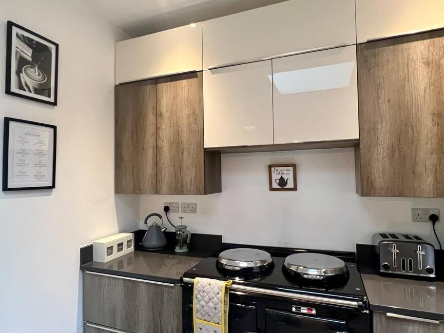 Central, Unique 4-storey House In Northern Quarter,