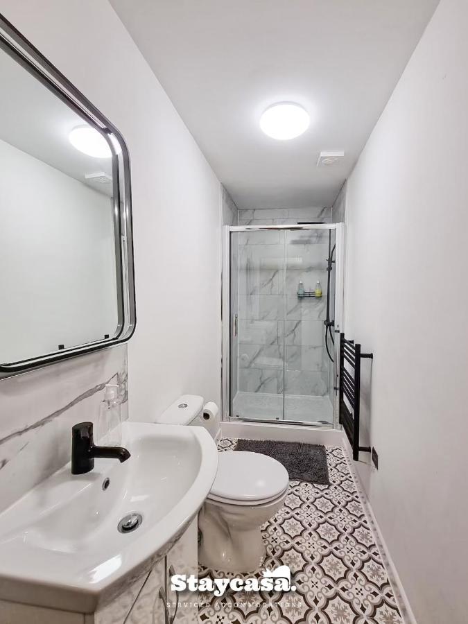 Magnificent 10 Bedroom Shared House - Great Amenities *