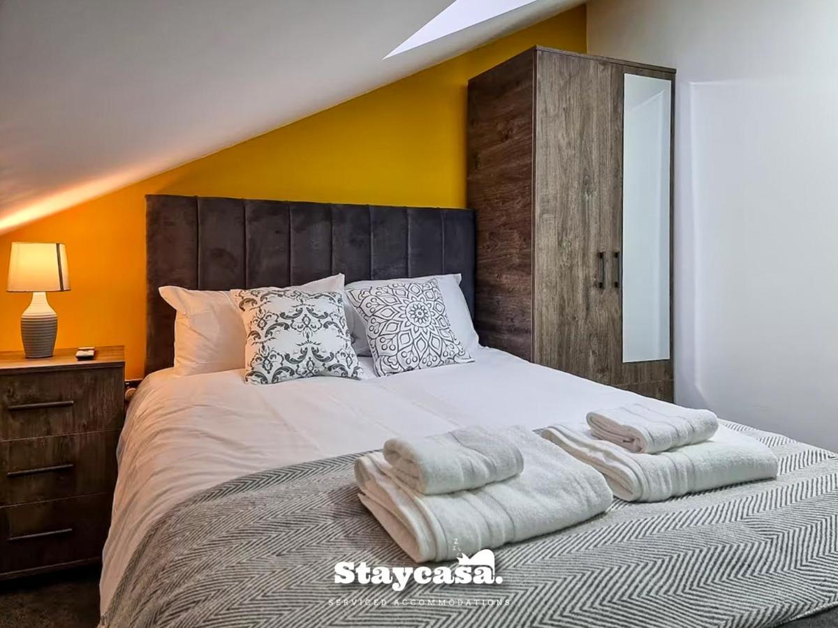 Homestay Magnificent 10 Bedroom Shared House - Great Amenities Manchester
