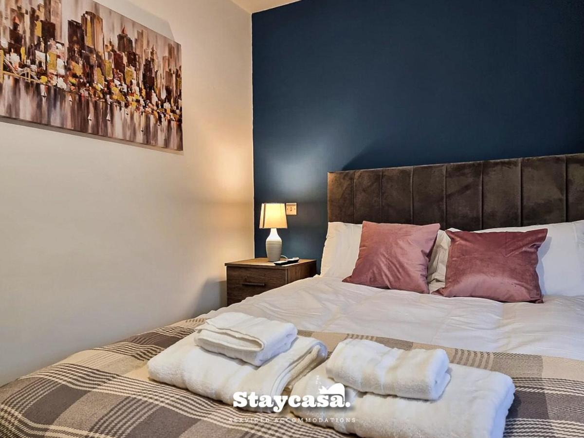 Homestay Magnificent 10 Bedroom Shared House - Great Amenities Manchester