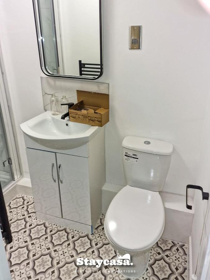 Magnificent 10 Bedroom Shared House - Great Amenities