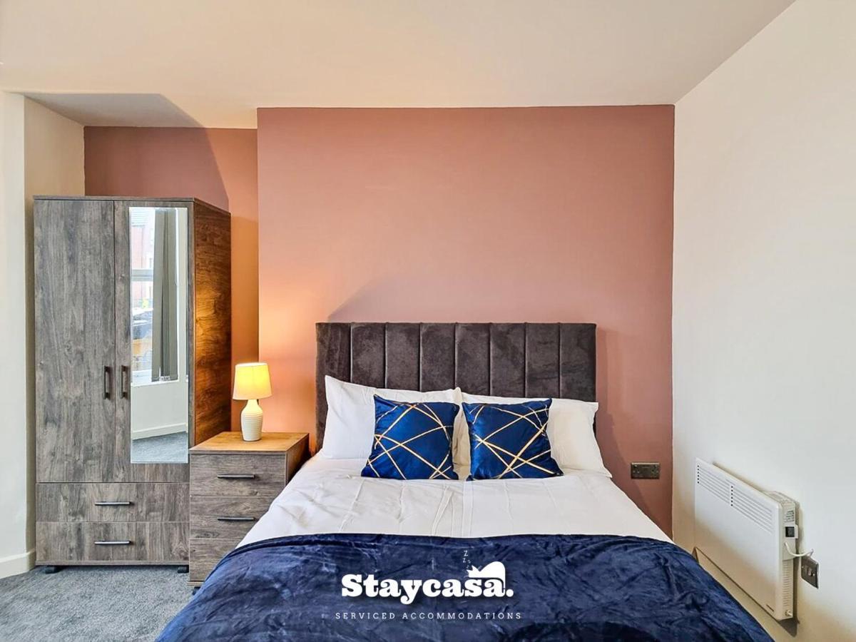 Homestay Magnificent 10 Bedroom Shared House - Great Amenities Manchester
