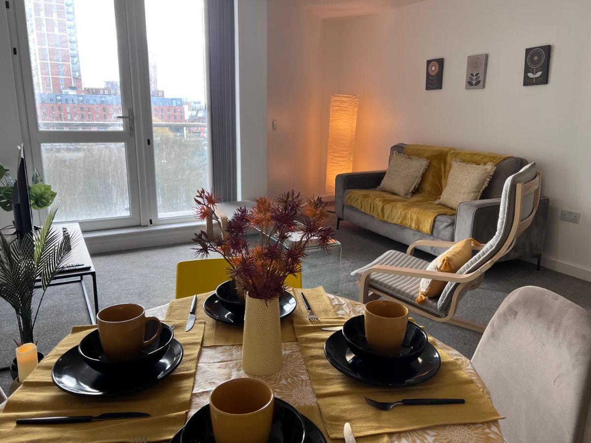 Apartment Luxury 2 Bed With Skyline Views. Manchester