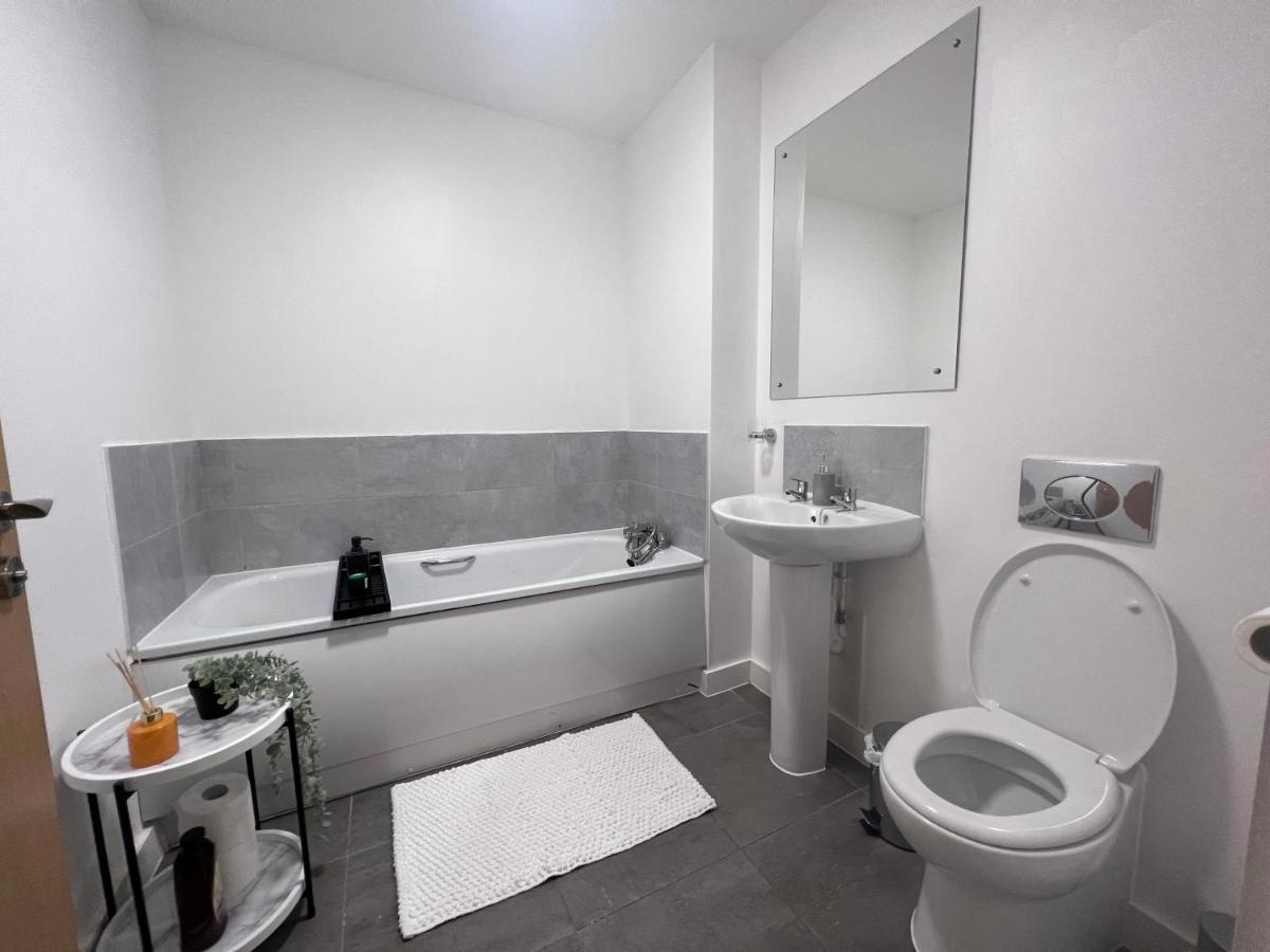 Luxury 2 Bed With Skyline Views. Apartment Manchester