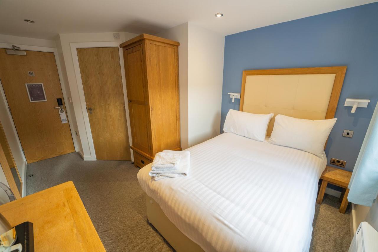 The Waterside And Leisure Club Hotel