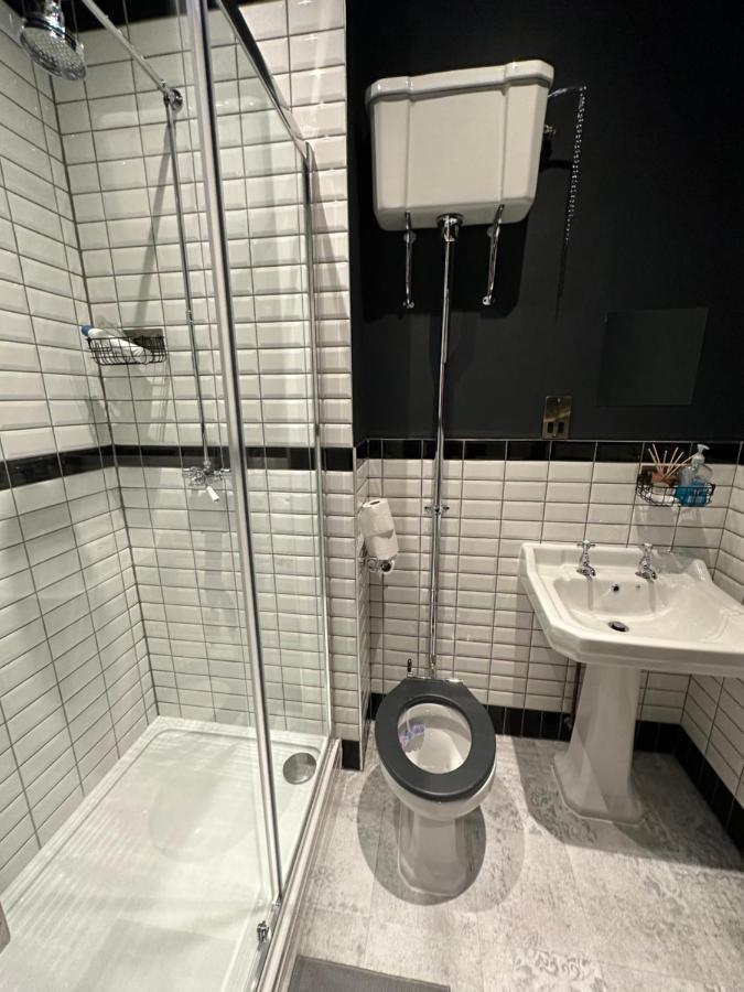 Stunning 2-bedroom In The Heart Of Manchester! Apartment *