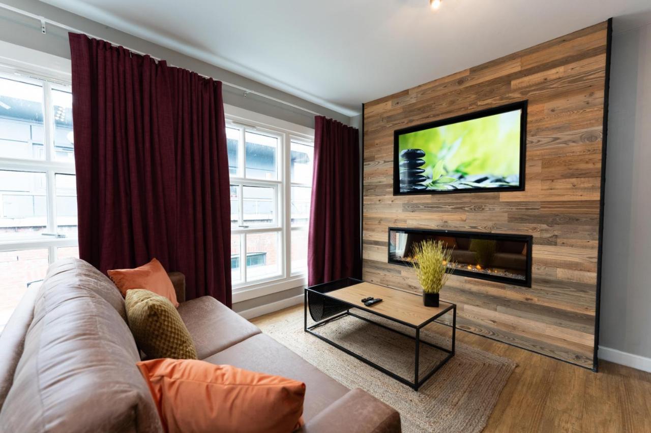 Aparthotel High Street Town House 4*