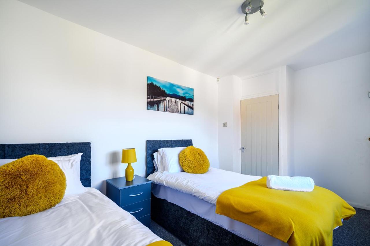 Starview Apartment-manchester Airport Holiday home *