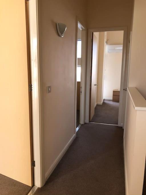Great House + Air Conditioning + Free Car Parking Holiday home *