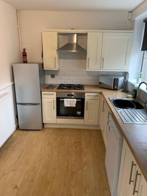 Holiday home Contractor By Furnished Manchester
