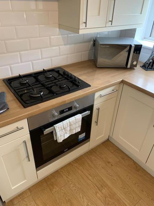 Contractor By Furnished * Manchester