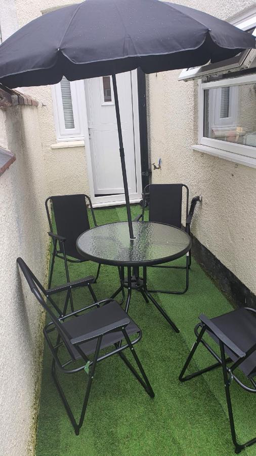 Crystal House 10min To Centre Ideal For Work And Leisure Apartment Manchester