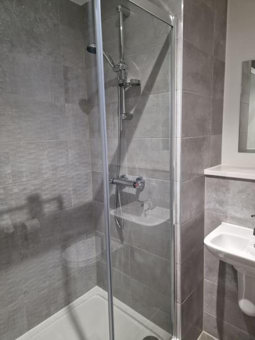 Apartment Luxury 2 Bed, 2 Bath - The Quays *