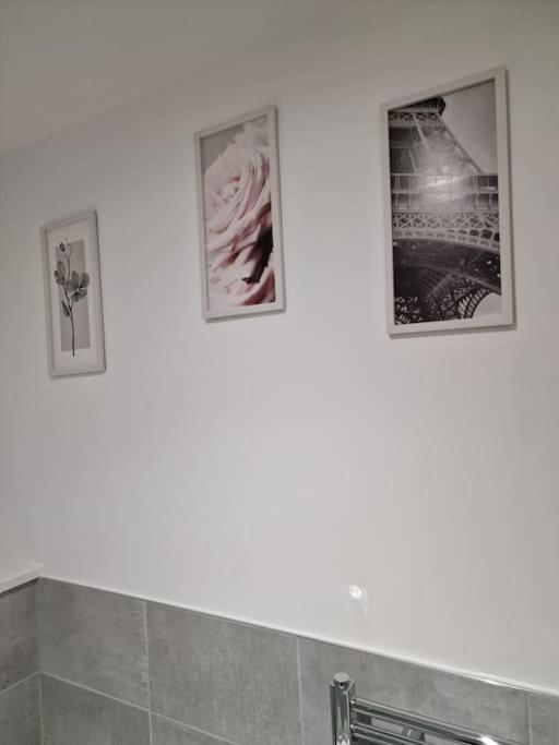 Luxury 2 Bed, 2 Bath - The Quays Apartment *