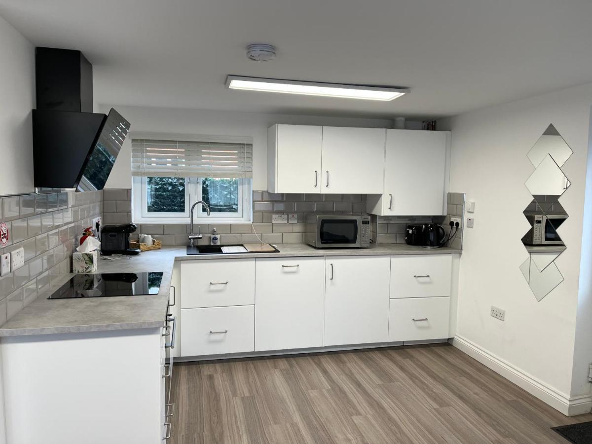 Apartment Studio - Stereo Shower Freeparking 5Min To Metro Manchester