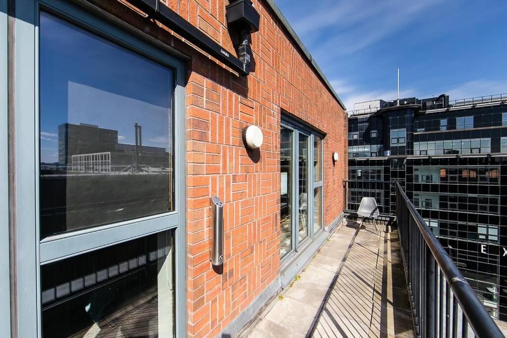 Floor 2 Bedroom Penthouse Apartment *