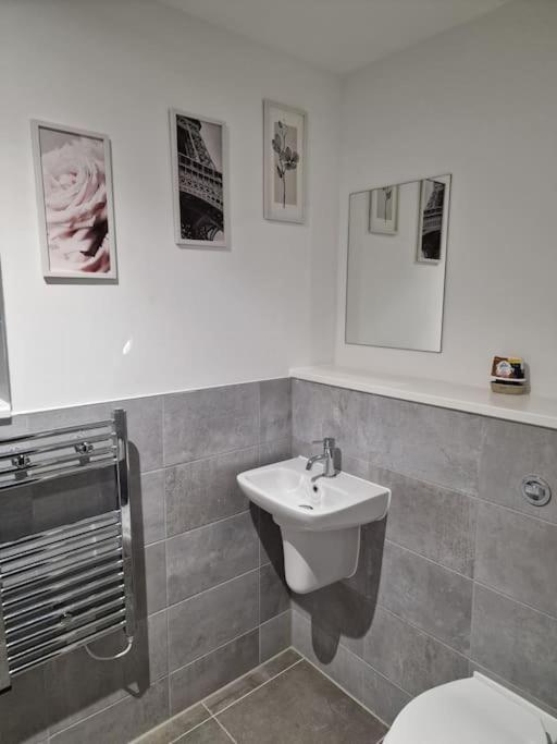 Apartment Luxury 2 Bed, 2 Bath - The Quays Manchester
