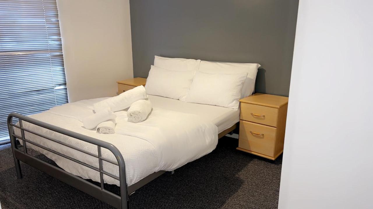 Luxury 1 Bed With Parking Apartment Manchester