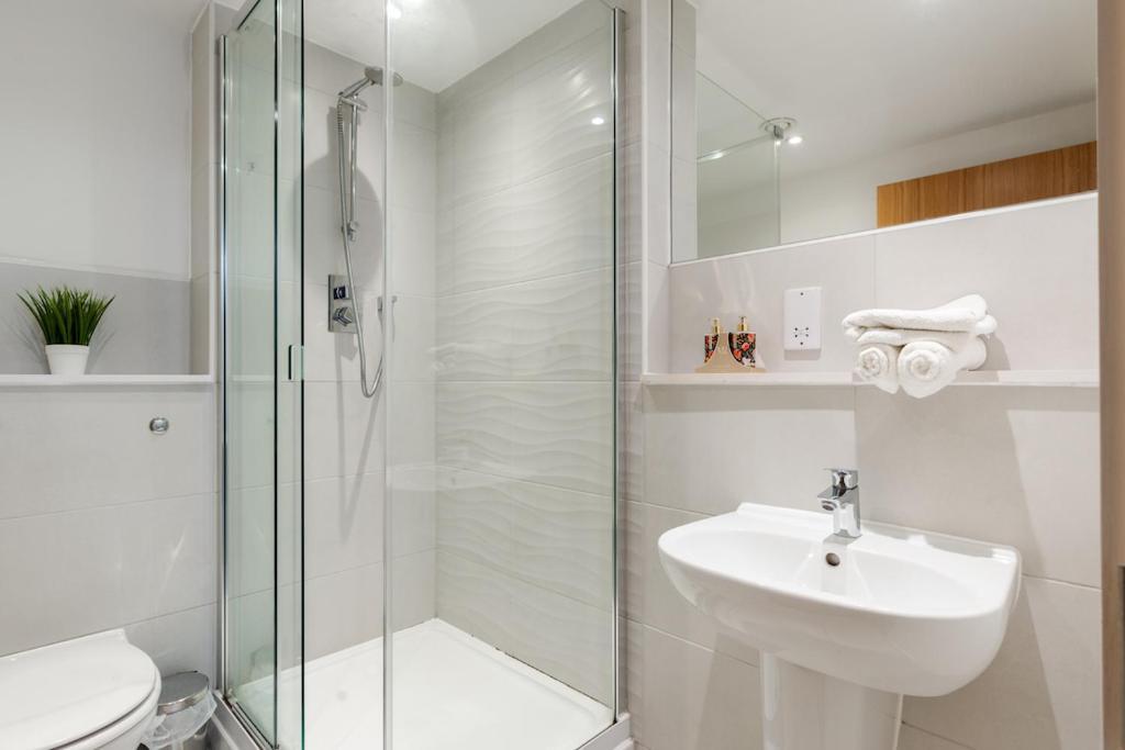 Apartment City Living Penthouse With Parking Manchester