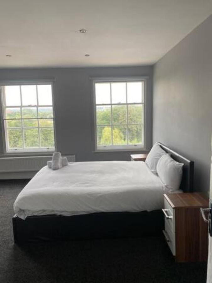 Extra Large 6 Bed 7 Bath Townhouse In Holiday home