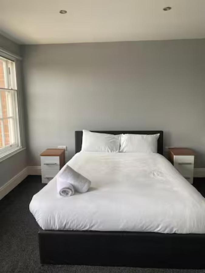 Extra Large 6 Bed 7 Bath Townhouse In Holiday home *
