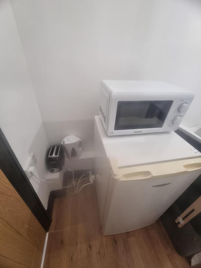 Single With Private Bathroom Homestay Manchester