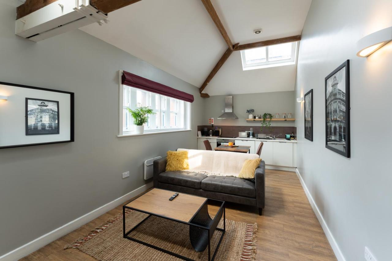 High Street Town House Aparthotel 4*