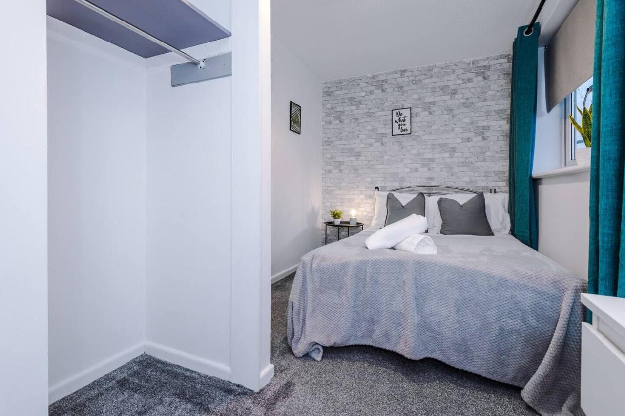 Holiday home Stylish & Modern 2 Bed Close To Salford Quays