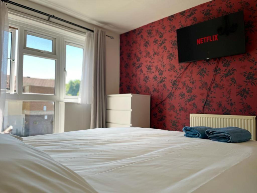 Barnstaple Drive House Homestay Manchester