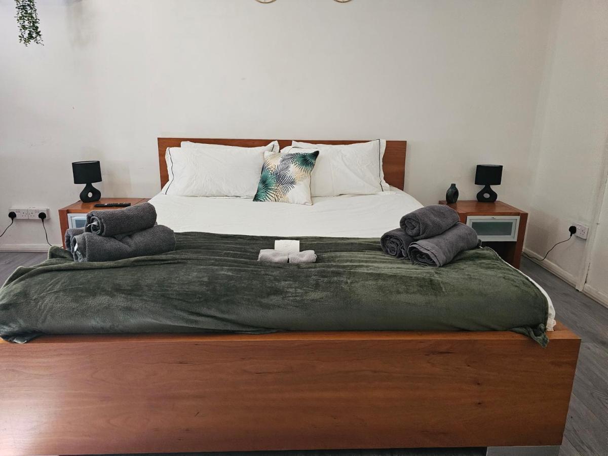 Spacious In The Centre Of The Homestay